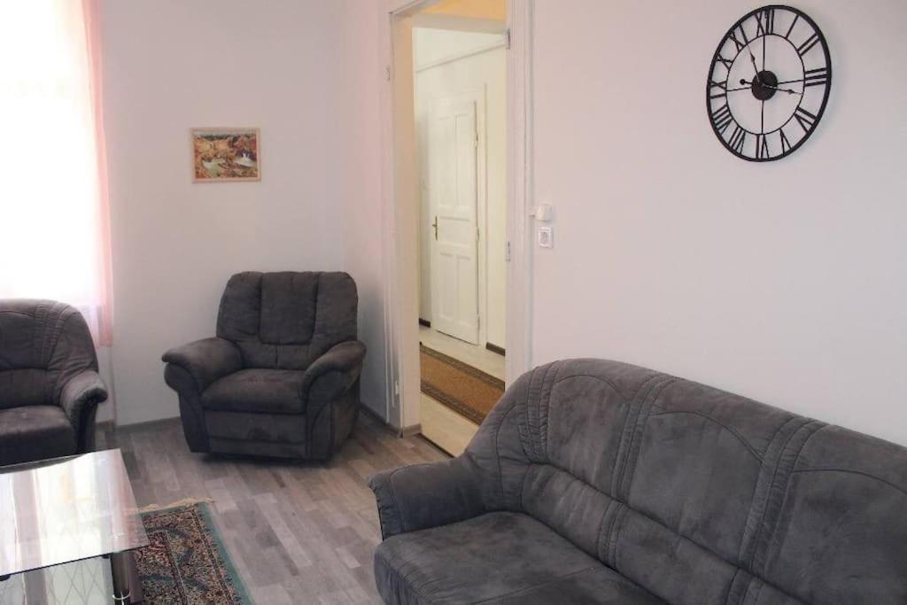 Szeged Apartment Esterno foto