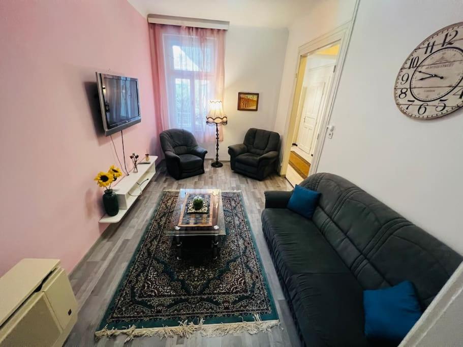 Szeged Apartment Esterno foto