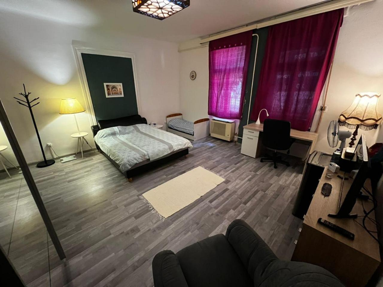 Szeged Apartment Esterno foto